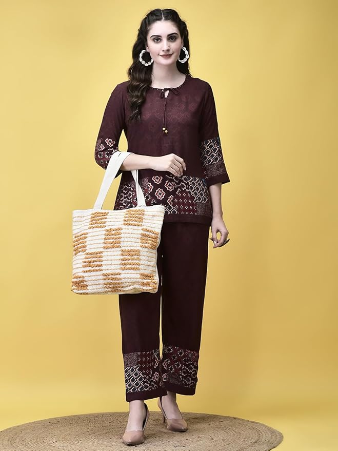 Cotton Tote Bag with Mustard Colour Loop Pattern, White Tassel Accent, Beach Shopping Shoulder Bag For Womens